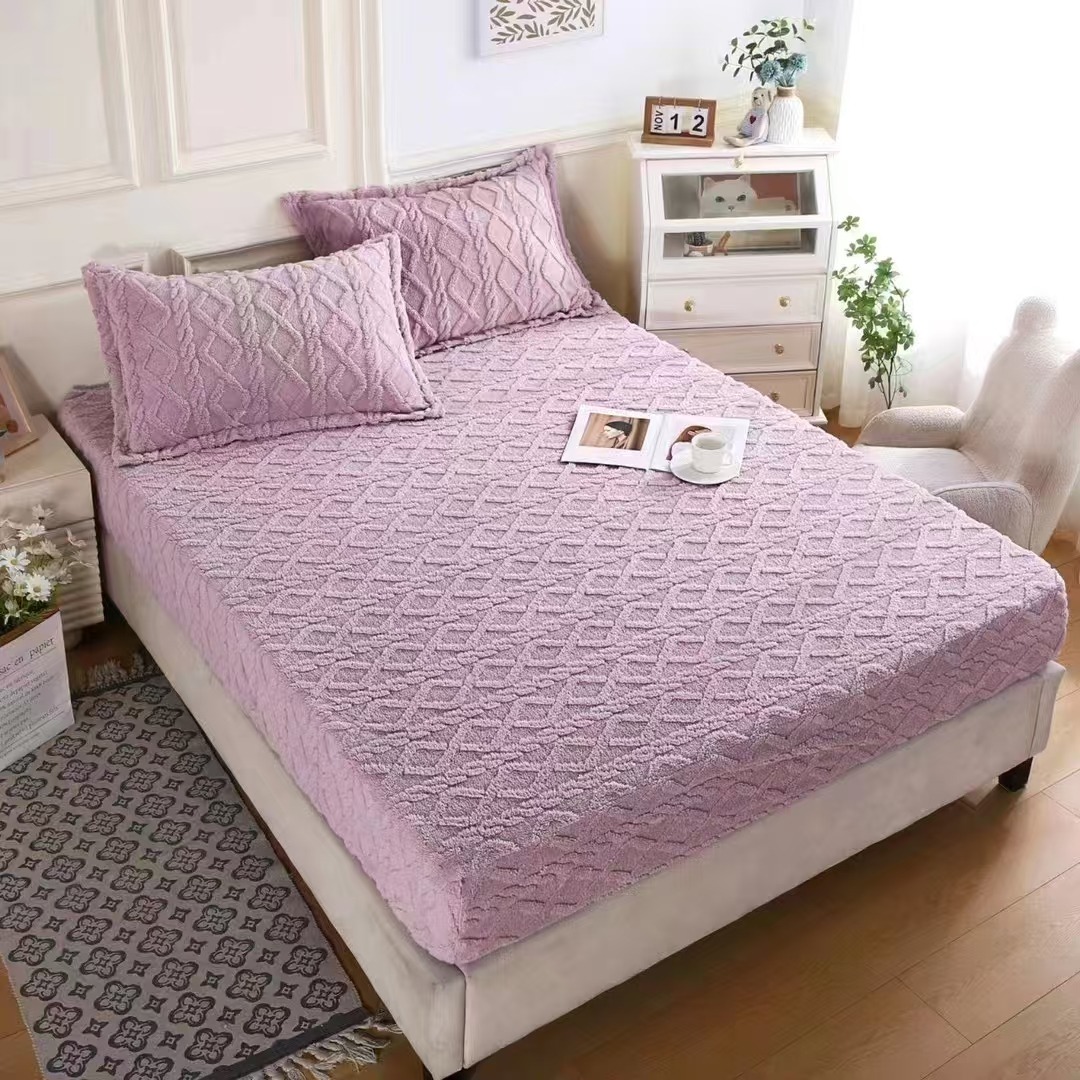 6x6 Jacquard Sherpa Fleece Fitted bedsheet and 2 pcs pillow cases