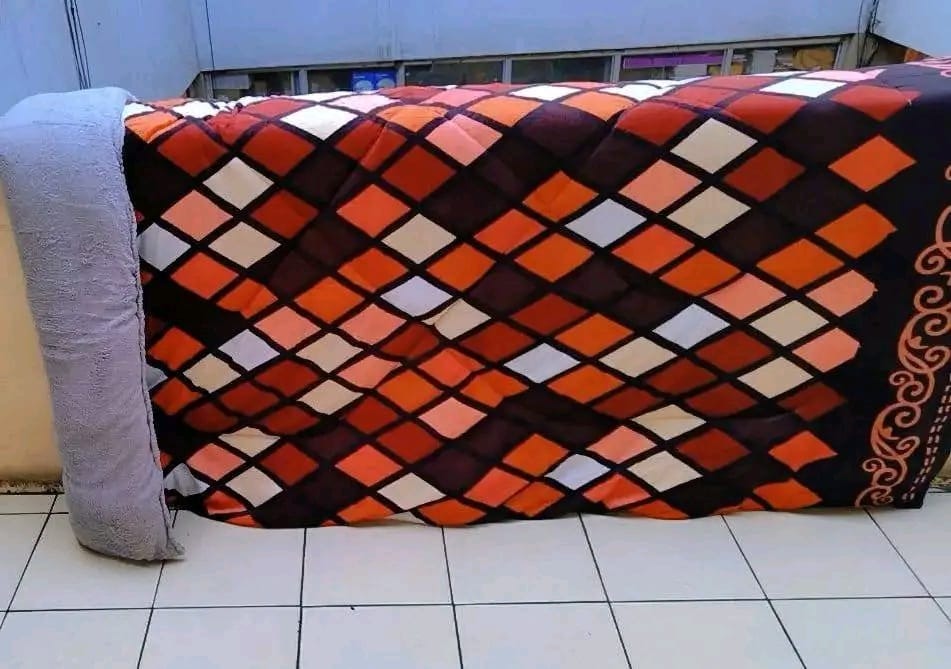 Warm Woolen Duvets - Image 3