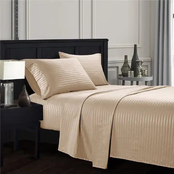6x7 Striped Plain Bedsheet - Image 3