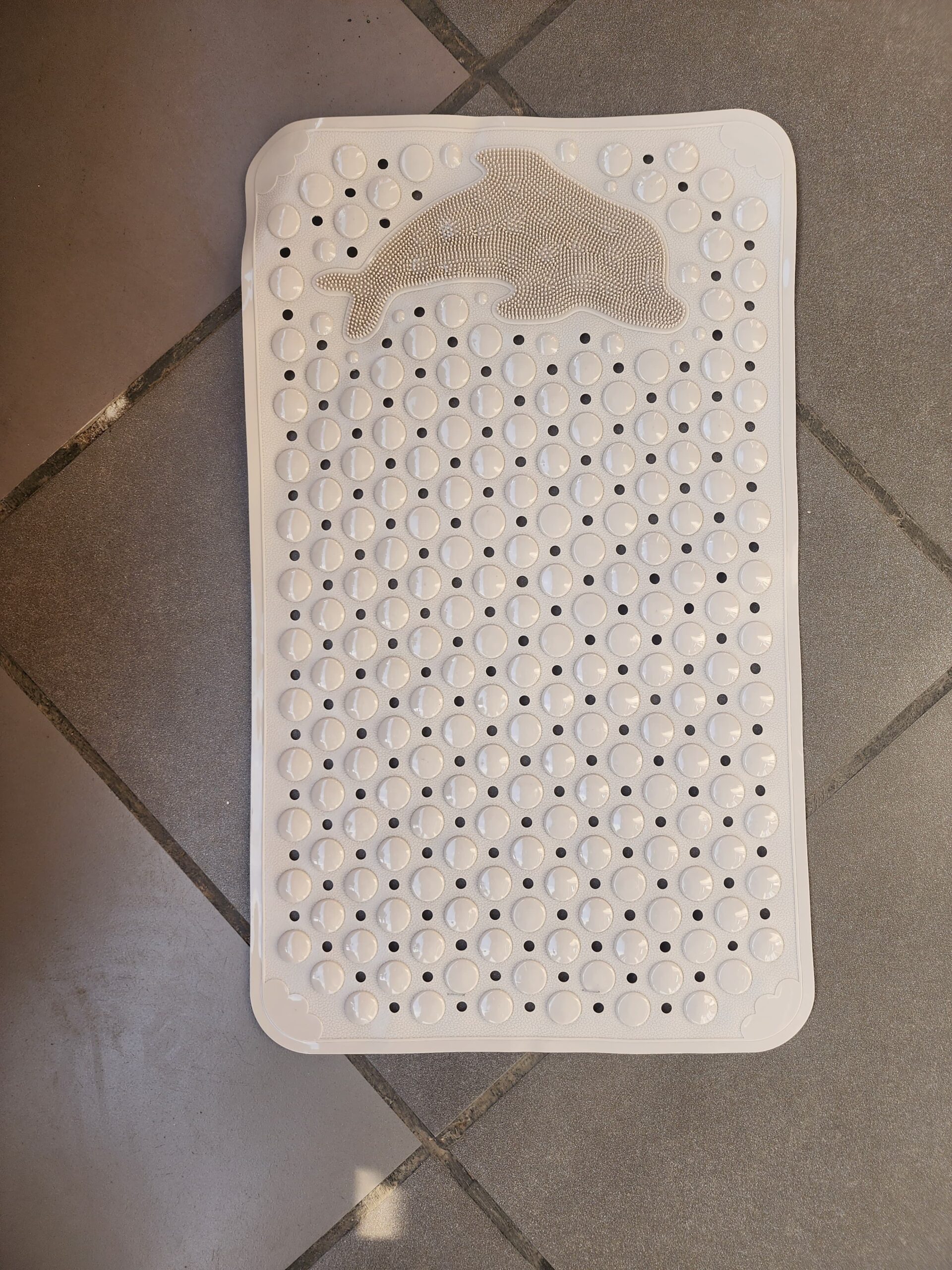 Opaque Bathroom Anti-Slip Mats - Image 5