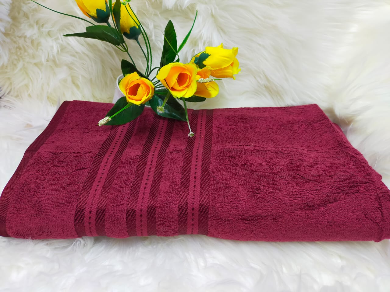 Luxury Cotton Bath Towel 90 x 165cm – Soft, Absorbent & Durable