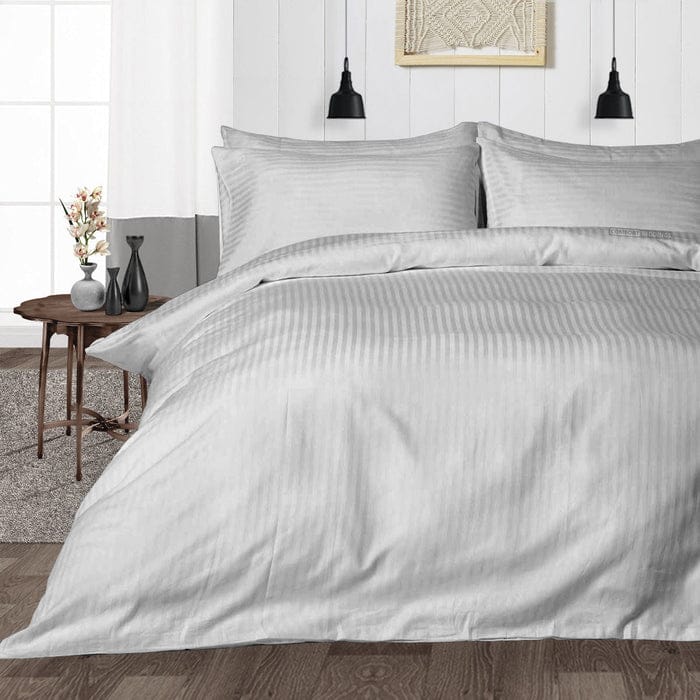 4 Piece Duvet Cover Set 6×7 – 1 Duvet Cover, 1 Flat Bedsheet & 2 Pillow Cases