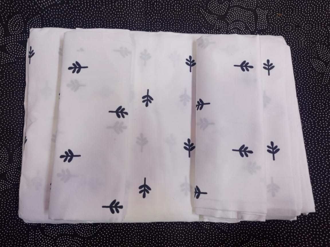 4 Piece Bedsheet Set 6x6 – 2 Bedsheets & 2 Pillow Cases Soft and Comfortable
